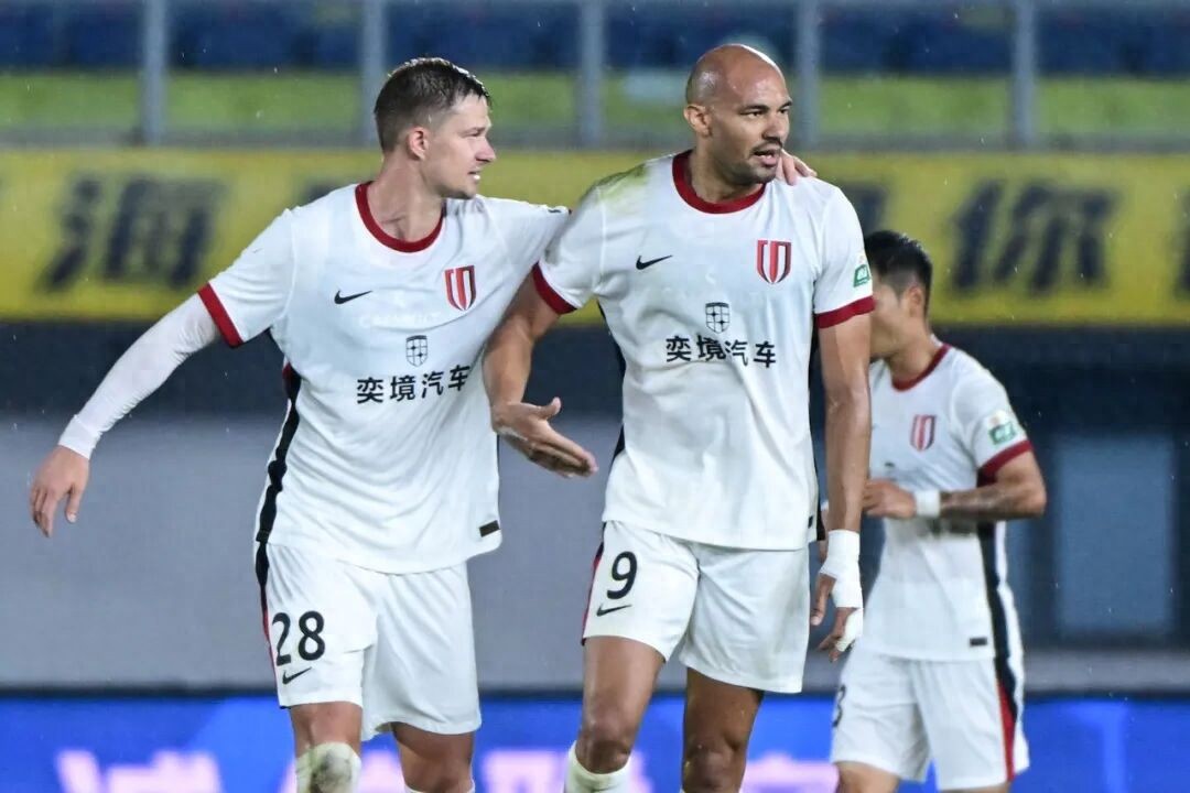 Mùa nóng ẩm + luân phiên nghỉ, nhiều đội tại Chinese Super League nhắm đến Cúp FA