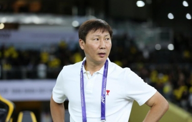 HLV Kim Sang Sik lần đầu lên tiếng việc AFC xử thua Malaysia
