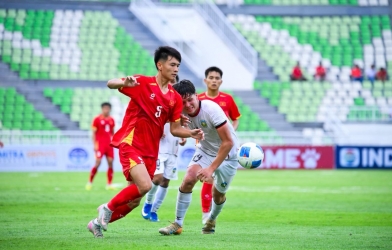 CĐV Myanmar phản ứng dữ dội khi thua cực đậm tuyển Việt Nam