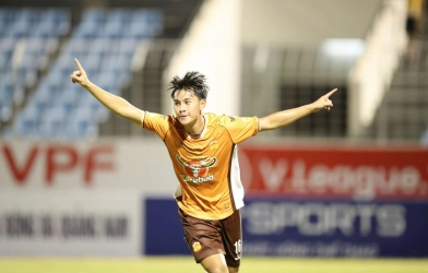 'Thần đồng' HAGL, trụ cột Nam Định bị treo giò ở vòng 17 V-League
