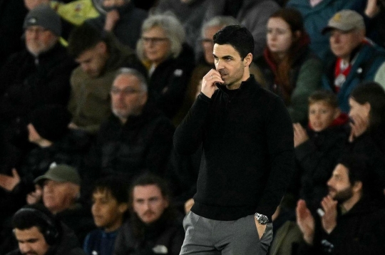 Vỡ mộng ăn ba, Arteta nói điều bất ngờ về Arsenal