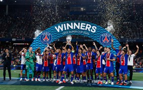 Song sát Kravatskhelia - Desire Doue tỏa sáng, PSG giành Siêu cúp châu Âu