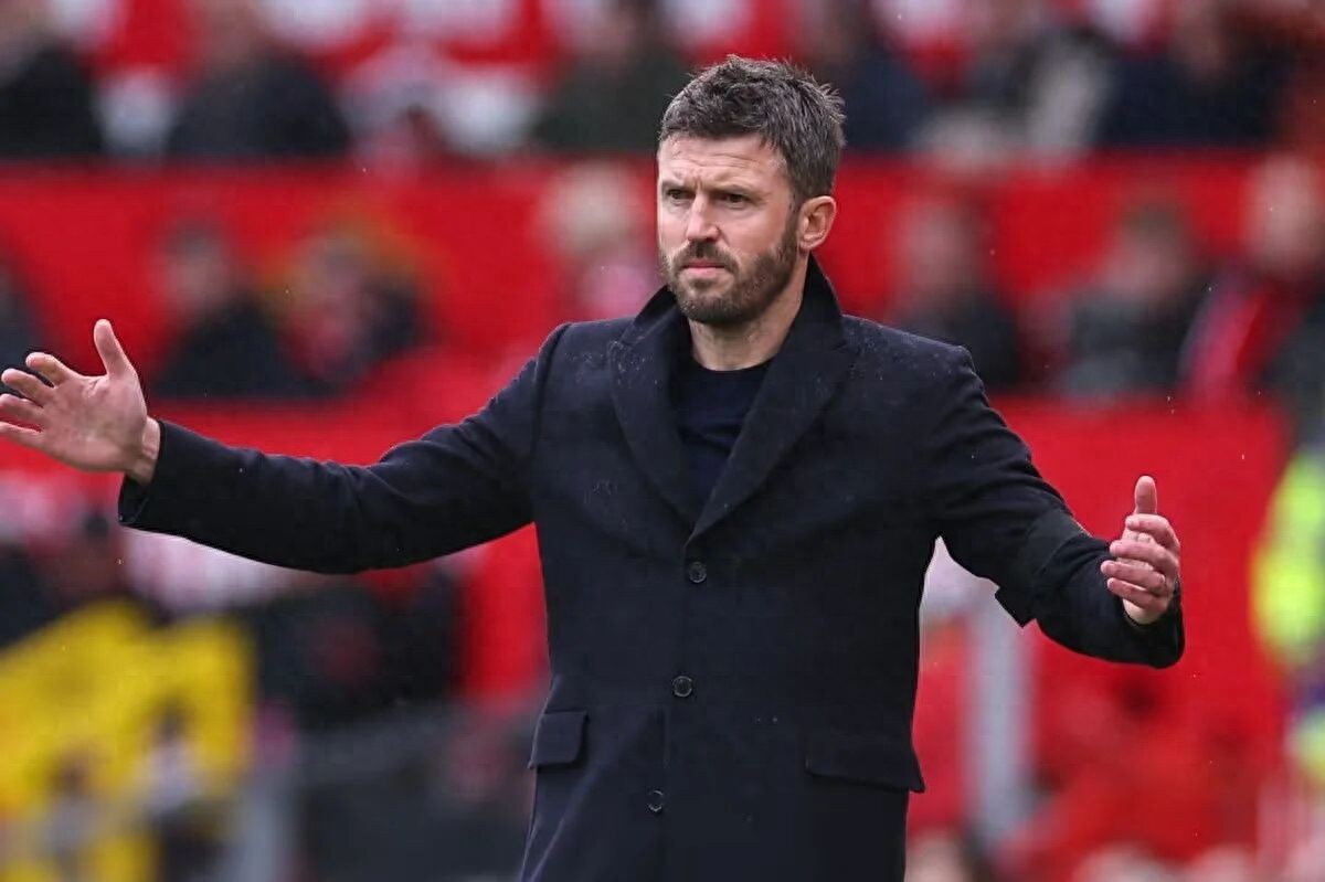 Manchester United có thể hoãn việc chuyển đổi vị trí của Carrick! Ban đầu định cung cấp hợp đồng vào tháng này, Sir Jim Ratcliffe đổi kế hoạch vì một người.