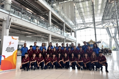 HLV Nhật Bản và 23 cầu thủ tuyển Việt Nam sang Thái Lan tranh vé dự World Cup