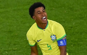MU đạt thỏa thuận chiêu mộ ngôi sao từ Chelsea với giá 50 triệu bảng