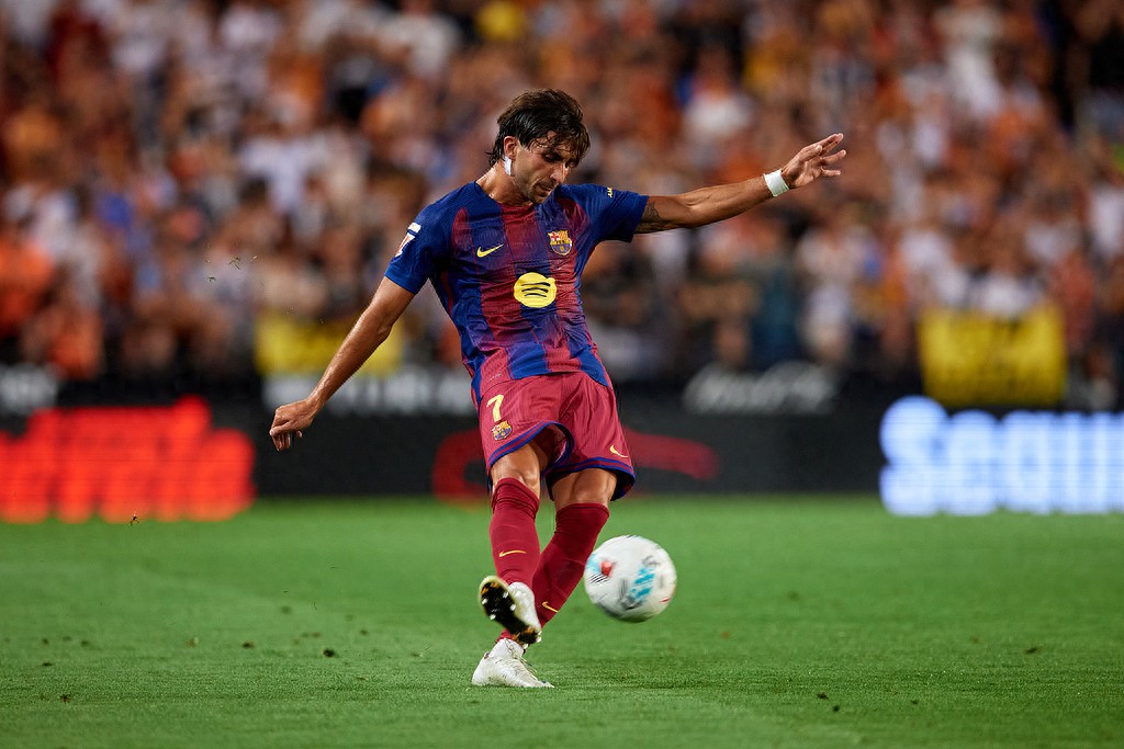 Giá trị bàn thắng trong trận chung kết World Cup đang tăng cao! Ferran Torres gửi thông điệp tới Barcelona: Muốn giữ tôi? Hãy thể hiện sự chân thành đi