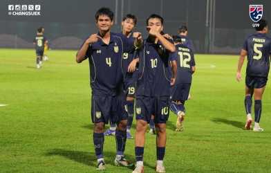 Thái Lan thắng kịch tính Malaysia, Việt Nam sáng cửa vào bán kết