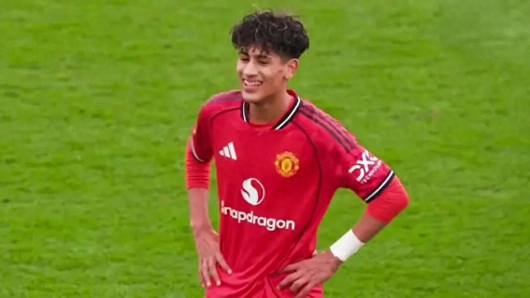 Lý do "Messi nhỏ" của Man Utd chỉ thi đấu ở U18 được hé lộ! Không chấp nhận đốt cháy giai đoạn, mùa sau vẫn có thể lập kỷ lục