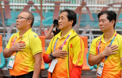Cựu HLV Hàn Quốc của ĐT Việt Nam có bến đỗ bất ngờ tại V-League