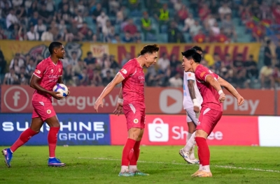 CHÍNH THỨC: CAHN vô địch V-League 2025/2026