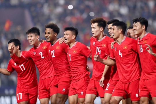 CĐV Đông Nam Á phản ứng đầy bất ngờ về danh sách ĐT Việt Nam đấu Malaysia