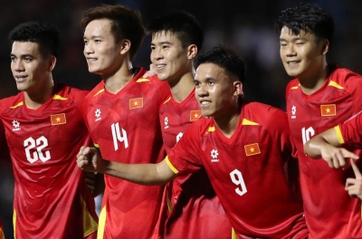 Tin nóng bóng đá chiều 15/7: ĐT Việt Nam đón tin dữ trước AFF Cup 2026