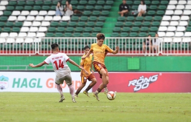 HAGL thua đậm Viettel 2-5 ngay trên sân nhà Pleiku
