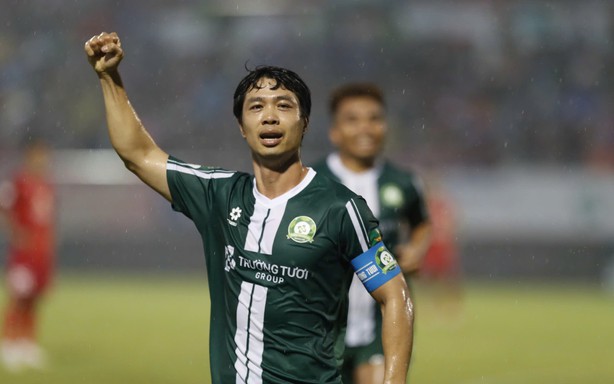 Công Phượng trở lại V-League: Cú hích cho giải đấu