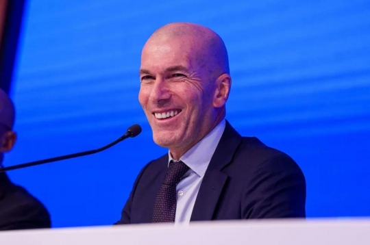 CHÍNH THỨC: HLV Zidane đón nhà vô địch World Cup trở lại ĐT Pháp