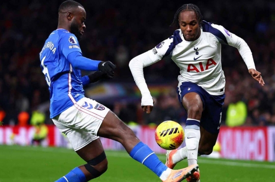 Trực tiếp bóng đá Sunderland vs Tottenham, 20h00 hôm nay 12/4