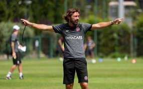 CHÍNH THỨC: Andrea Pirlo không còn là ứng viên dẫn dắt tuyển Italy
