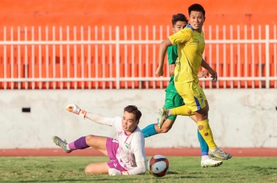 Người hùng cản phá 3 quả phạt đền lên tiếng sau kỳ tích 14 năm