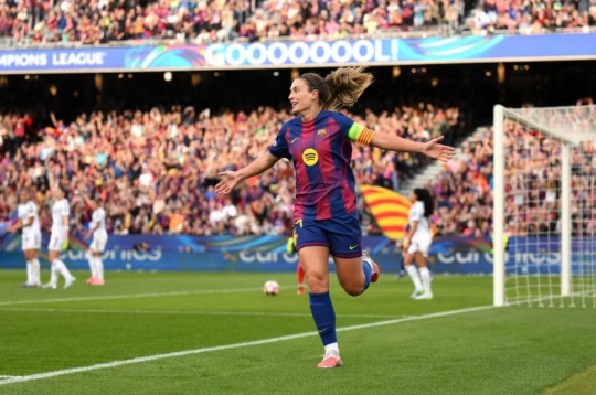 Đại thắng Real 12-2, Barca nữ hiên ngang tiến vào bán kết C1