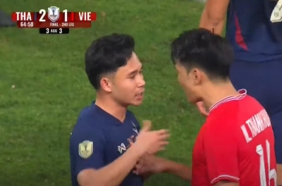 Supachok mất cả sự nghiệp sau bàn thắng xấu xí vào lưới ĐT Việt Nam
