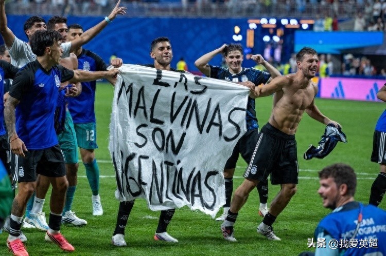 Tài khoản chính thức của quần đảo Malvinas lên tiếng: Đội tuyển Argentina đã làm vấy bẩn kết quả trận đấu! Thể thao không liên quan đến chính trị, hy vọng FIFA xử phạt