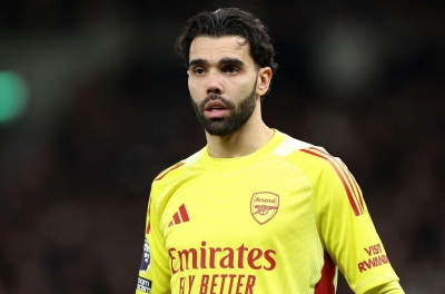 Raya tiết lộ cú 'quay xe' định mệnh trước khi tỏa sáng tại Arsenal