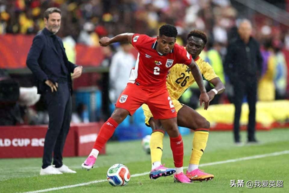 Hiệp một Ghana 0-0 Panama: Panama liên tục tạo cơ hội, Ghana suýt bị từ chối penalty gây tranh cãi, cả hai chỉ có 1 cú sút trúng đích