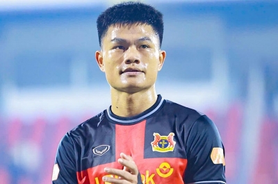 Sát thủ 2k của ĐT Việt Nam nhắc đến HLV Kim Sang Sik khi ghi bàn