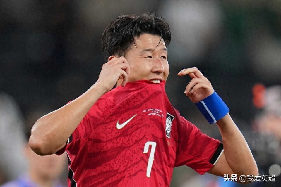 Ở tuổi 33, Son Heung-min đứng sững sờ mờ mịt! 7 trận liên tiếp không ghi bàn tại World Cup, danh thủ chế giễu: giờ chỉ là "anh bạn châu Á"
