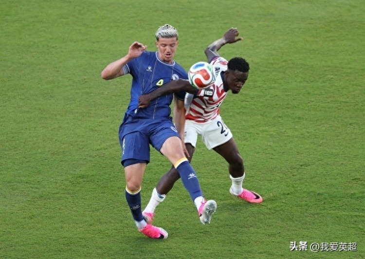 Lập kỷ lục World Cup! Cầu thủ Mỹ nhận thẻ đỏ nhưng không bị cấm thi đấu, nghi có sức ép từ Nhà Trắng lên FIFA, đối thủ vòng sau: sốc