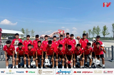 Đội bóng Việt Nam vô địch đầy thuyết phục tại Trung Quốc
