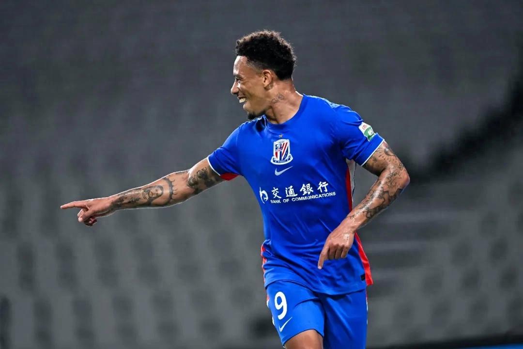 Trải qua 6 trận không thua và lọt vào top 8, Shanghai Shenhua thể hiện hai điểm tiến bộ đáng mừng