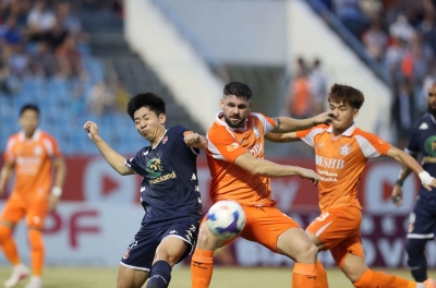 Trước vòng 26 V.League: Tam mã trụ hạng bước vào trận chiến sinh tử