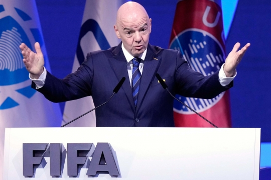 AFC cùng UEFA đồng loạt phản đối FIFA, World Cup gặp biến lớn