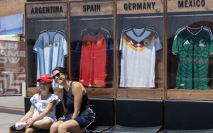 World Cup trên sân nhà: Phía sau sự hào nhoáng