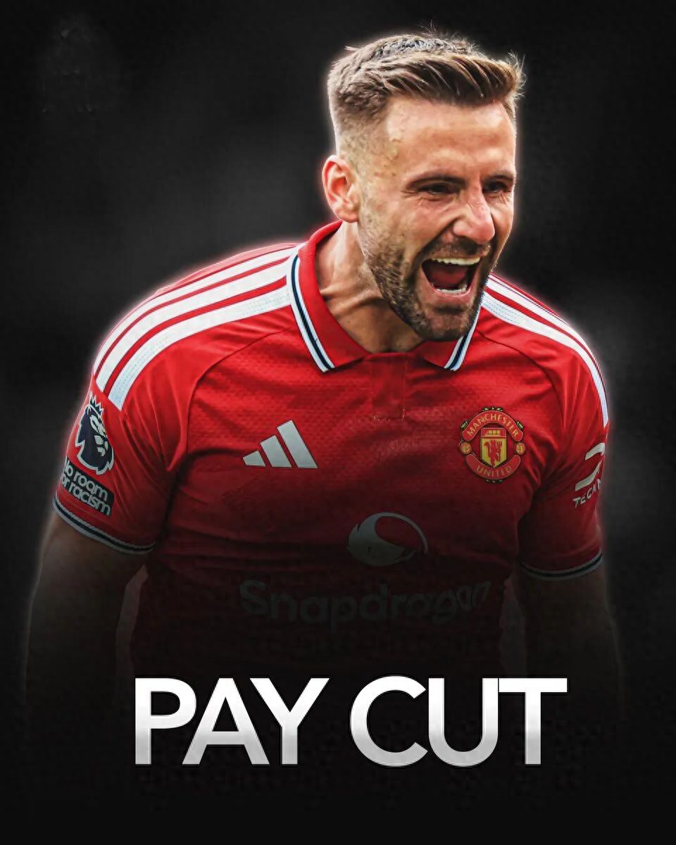 Để gia hạn hợp đồng ở lại MU, Carlos phải giảm lương, mức lương tương tự Maguire! Ratcliffe muốn thay máu đội hình.