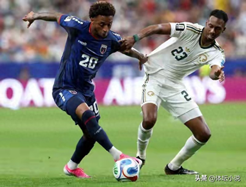0-0! Kỳ tích World Cup: Quốc gia nhỏ 540 nghìn dân giành 3 điểm, đứng thứ 2 vượt qua vòng bảng và sẽ đối đầu Argentina, 4 đội châu Á về nước