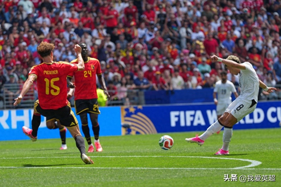 Tổng quan World Cup: Một ngày 4 trận hòa kỷ lục, 2 cú sốc lớn, 6 đội châu Á bất bại + 4 đội Nam Mỹ không thắng