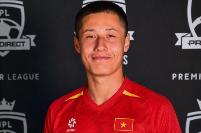 NÓNG: Dự World Cup, tuyển Việt Nam sắp nhập tịch siêu tiền đạo 1m90