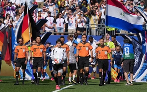 World Cup trên sân nhà: Khi đam mê lấn át mọi logic tài chính
