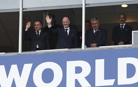 World Cup trên sân nhà: Từ World Cup quy mô đến ASEAN Cup khiêm tốn
