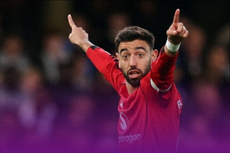Rosanier bất lực, Chelsea 0-1 Manchester United, đối đầu với 21-4, thi đấu trước và mất 4 điểm, cơ hội tranh vị trí thứ 5 đã hoàn toàn mất.