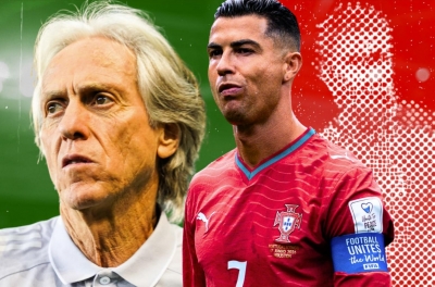 HLV vĩ đại vừa nhậm chức, lập tức phán quyết tương lai Ronaldo ở tuyển BĐN