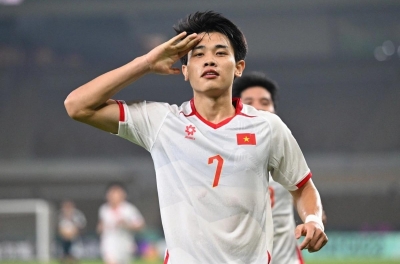 NÓNG: Đình Bắc ghi bàn, ĐT Việt Nam thắng cực đậm 6-0 đội Hàn Quốc