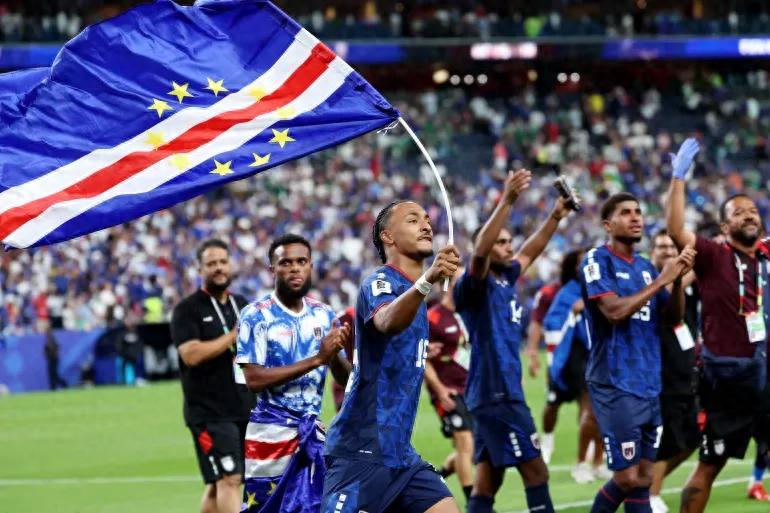 Cabo Verde hòa ba trận liên tiếp để vượt qua vòng bảng: Chú ngựa ô 'nhỏ bé' nhất, kỳ tích vô hạn.
