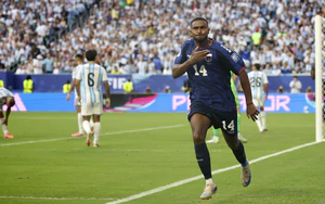World Cup trên sân nhà: Từ Cape Verde đến... Singapore