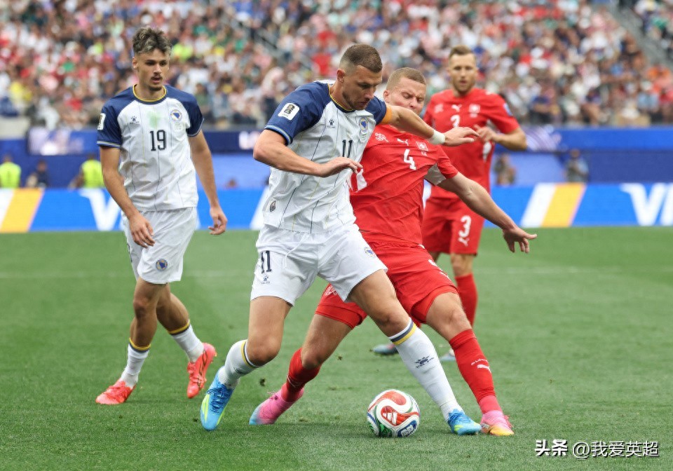 Than ôi? Dzeko mang chấn thương, 2 lần dứt điểm 0 trúng đích! World Cup chiều tà của các huyền thoại, 5 huyền thoại trên 40 tuổi ra mắt đều thê thảm