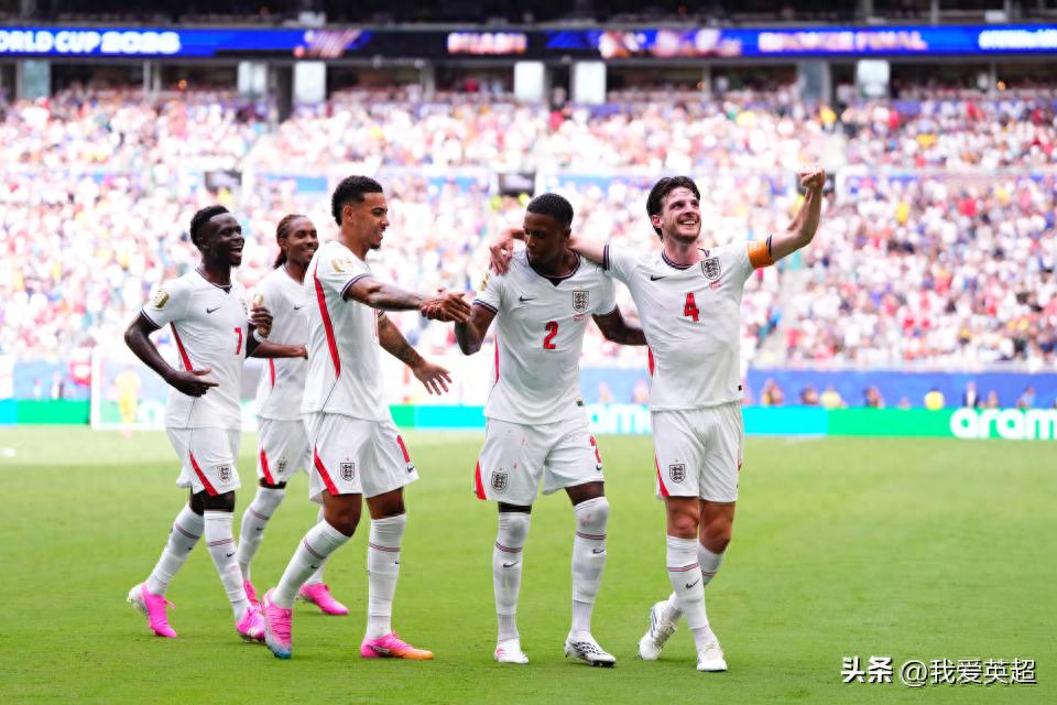 6-4! Lần đầu tiên Anh giành hạng ba World Cup, tạo thành tích tốt thứ hai trong lịch sử đội, lần đầu thắng Pháp sau 44 năm ở các giải đấu lớn.