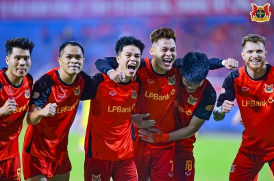 Vòng 19 V-League: Chiến thắng dành cho chủ nhà