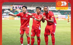 Cầu thủ Việt kiều 20 tuổi ghi bàn vào lưới Trung Kiên ở V-League